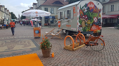 Der ÖDP-Bauwagen war u.a. am 7.9.2021 in Potsdam gewesen. Der ÖDP-Bauwagen war u.a. am 7.9.2021 in Potsdam gewesen.